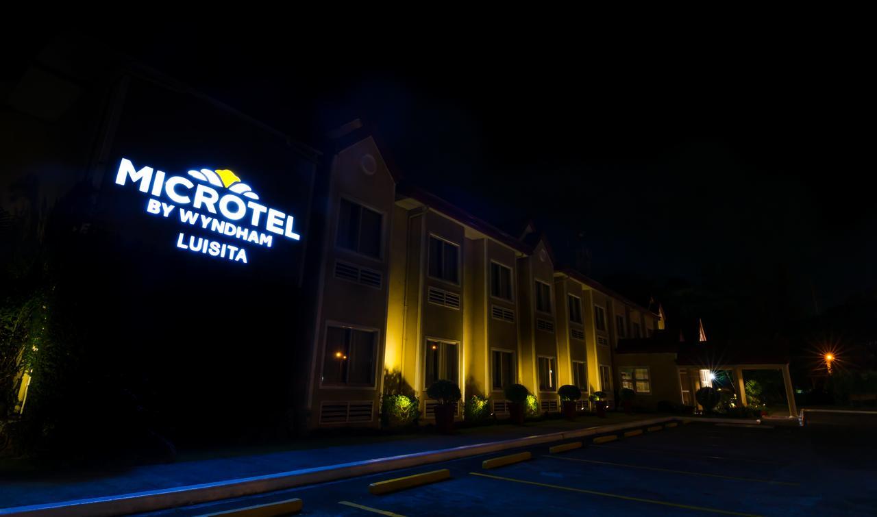 ไมโครเทล บาย วินด์แฮม ตาร์ลัค Hotel Tarlac City ภายนอก รูปภาพ